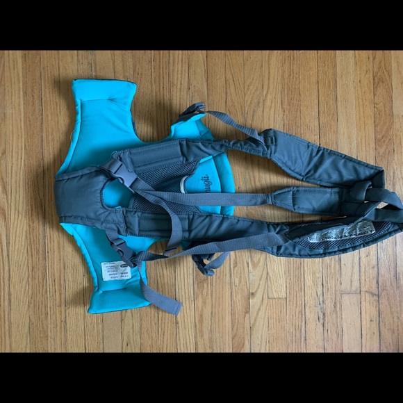 Snugli baby carrier - Picture 2 of 2